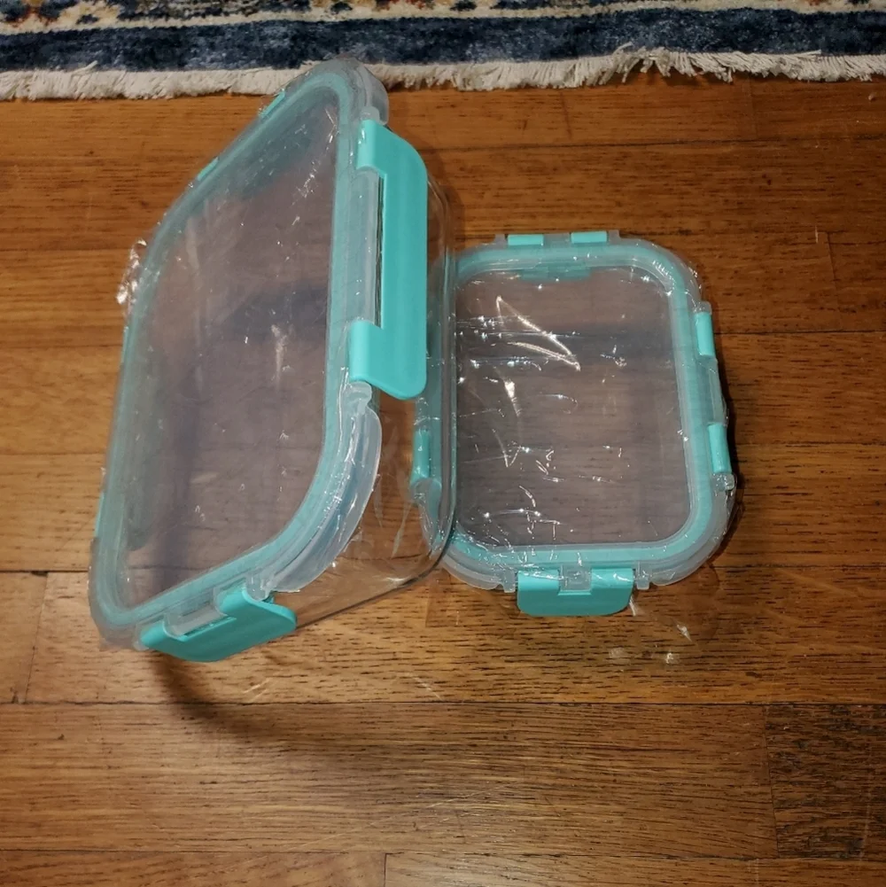 2 Piece Glass Food Storage with Locking Lids